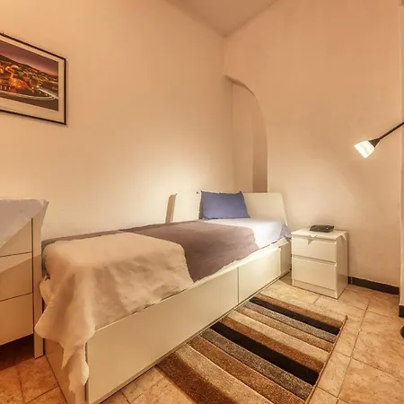 Apartamento Casaviva - Piazza Mameli 26 Imperia