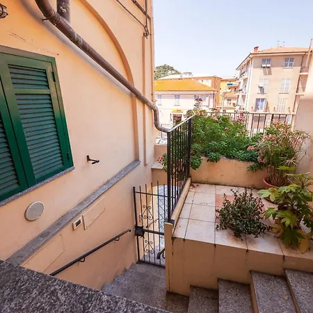 Casaviva - Piazza Mameli 26 Imperia Apartamento Porto Maurizio