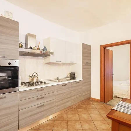 Apartamento Casaviva - Piazza Mameli 26 Imperia *