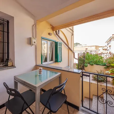 Casaviva - Piazza Mameli 26 Imperia Porto Maurizio